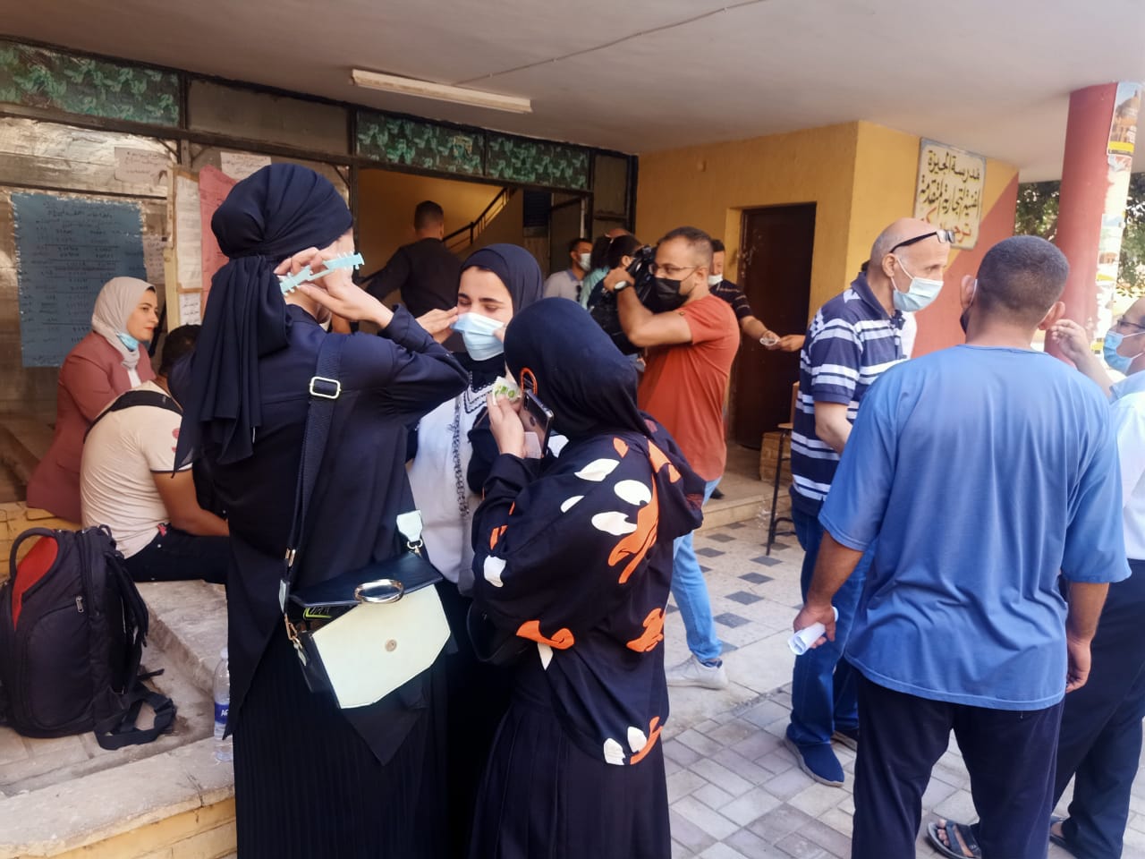 طلبة الدبلومات الفنية (1)