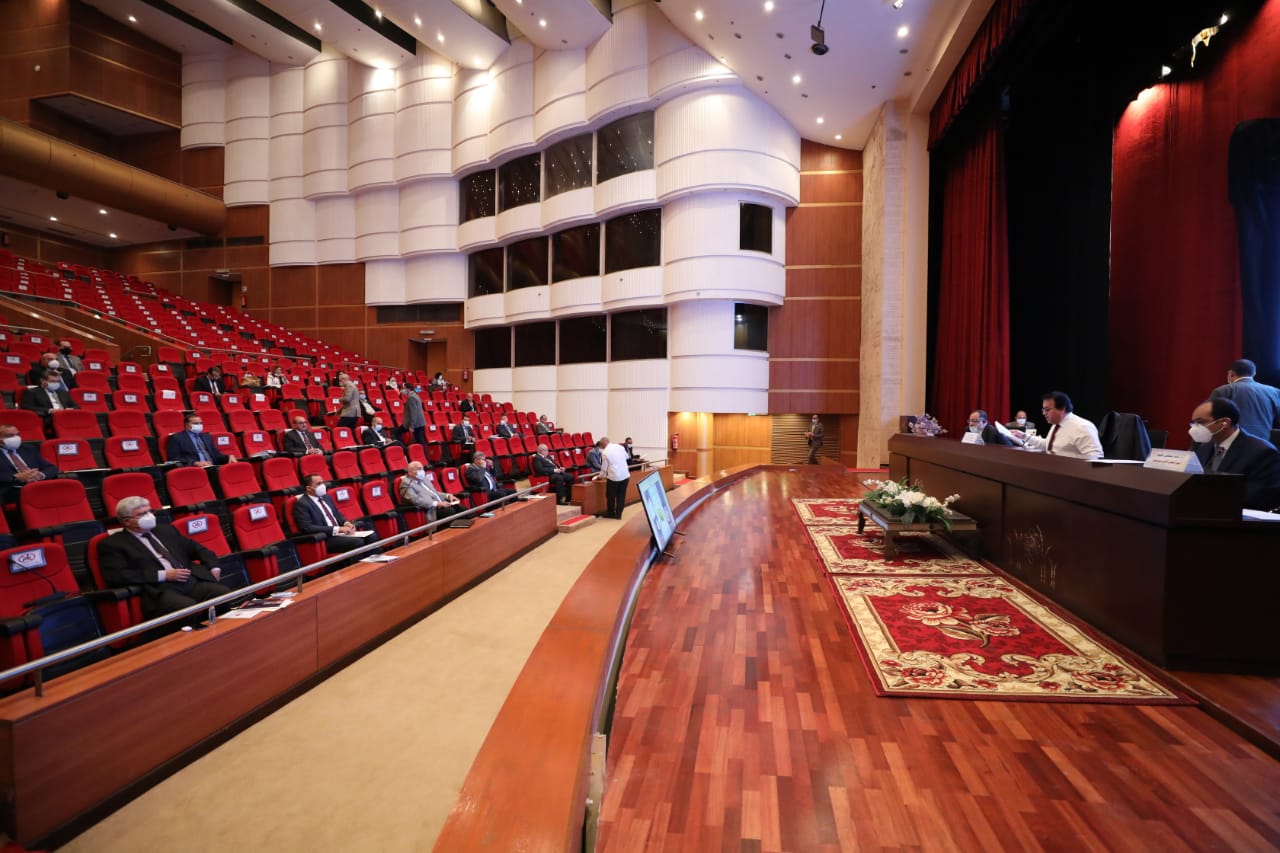 اجتماع المجلس الأعلى للجامعات بجامعة حلوان