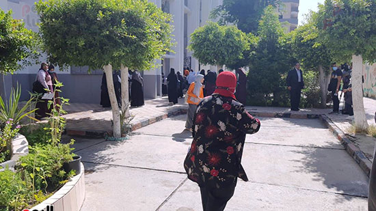 طلاب الثانوية الأزهرية  (3)