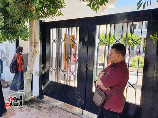 طلاب الثانوية الأزهرية  (2)