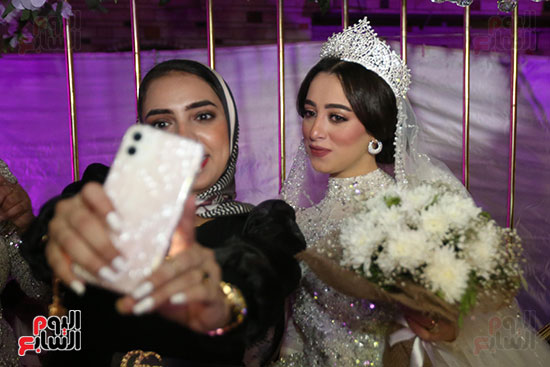 محمد عبد الغنى مدافع الزمالك يحتفل بزفافه (6)