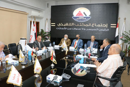 اجتماع المكتب التنفيذى لتحالف الأحزاب المصرية (11)