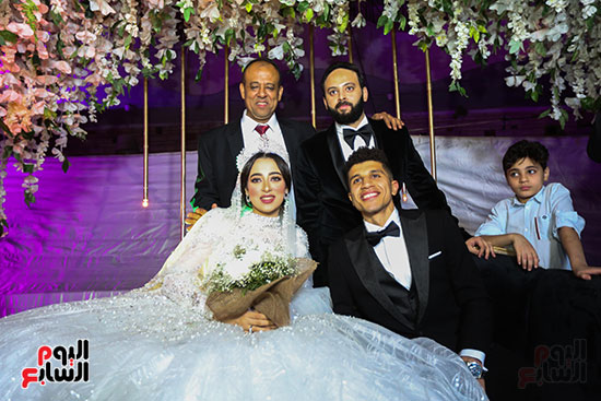 محمد عبد الغنى مدافع الزمالك يحتفل بزفافه (11)