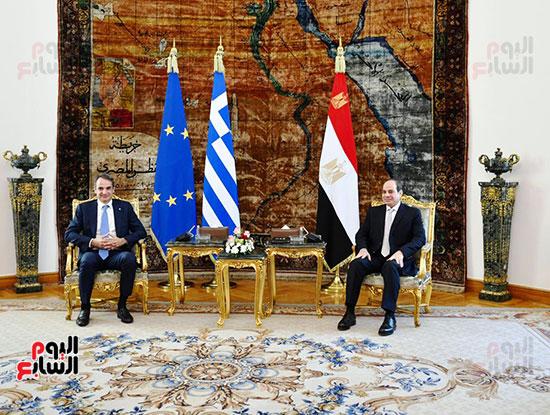 الرئيس السيسي يبحث مع رئيس وزراء اليونان (3)