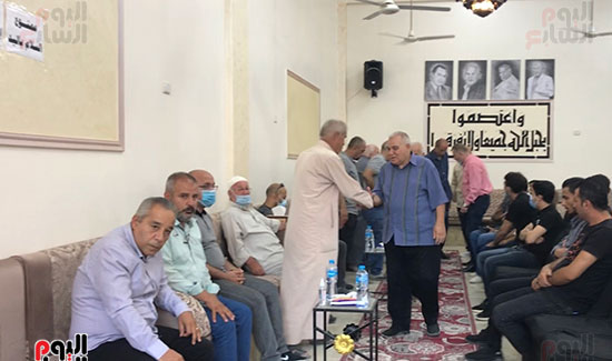 أسرته-تتلقى-العزاء أسرته-تتلقى-العزاء