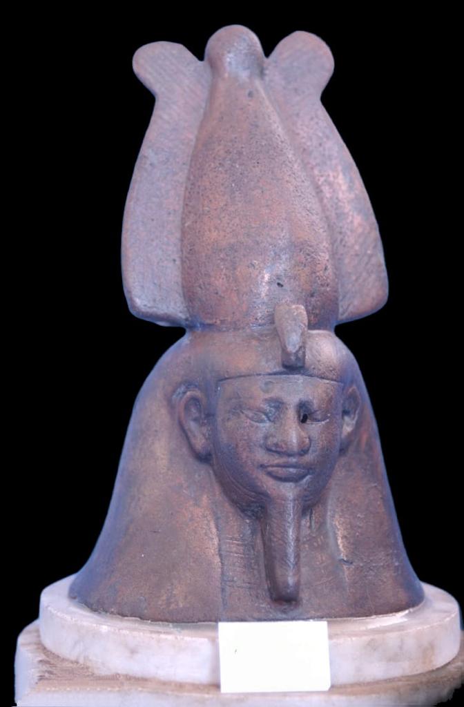 رأس أوزيرية متحف آثار الاسماعيلية