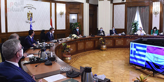 رئيسا وزراء مصر واليونان يترأسان جلسة مباحثات موسعة (7)