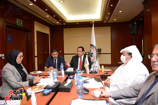 لجنة التطرف ومكافحة الإرهاب بالبرلمان العربي (1)