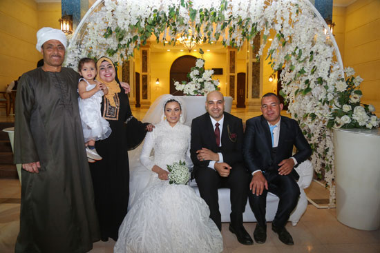 العروسان-حازم-حسين-وسهيلة-فوزي (29)