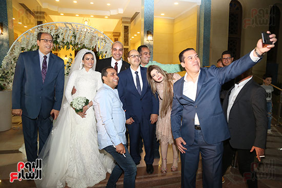 العروسان-حازم-حسين-وسهيلة-فوزي (24)