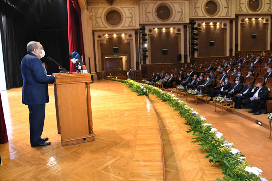 المبادرة القومية لإعداد كوادر رقمنة الصناعة   (1)