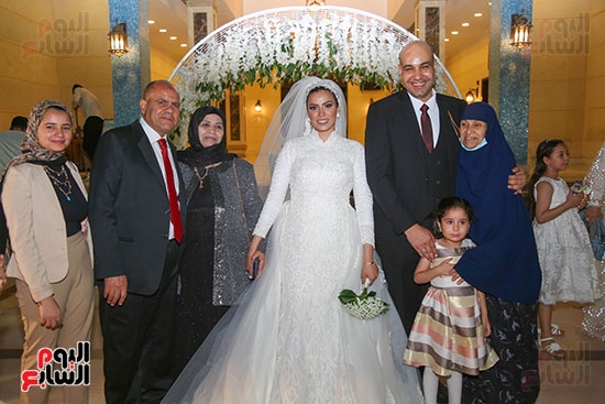 العروسان-حازم-حسين-وسهيلة-فوزي (15)