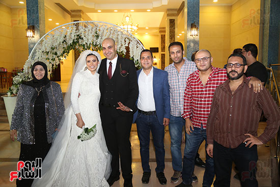 العروسان-حازم-حسين-وسهيلة-فوزي (26)