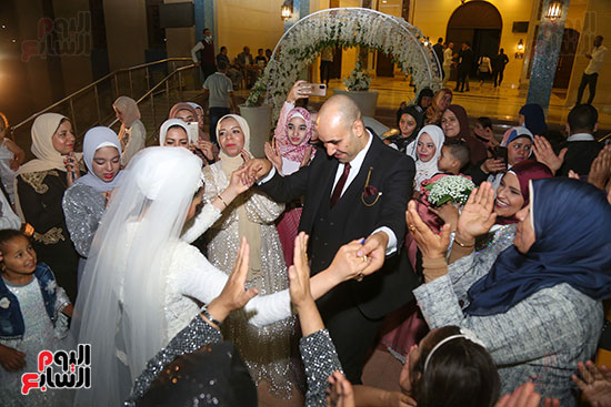 العروسان-حازم-حسين-وسهيلة-فوزي (47)