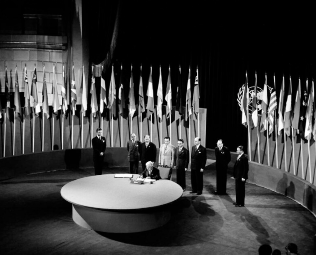 التوقيع على ميثاق الأمم المتحدة