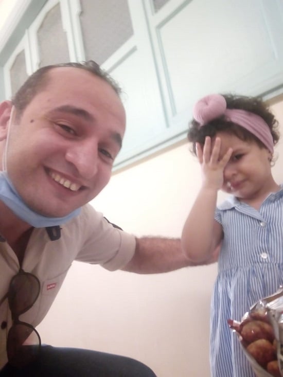 هانى مدحت وأبنته