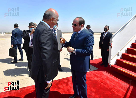 استقبال رسمي للرئيس السيسى في العراق (14)