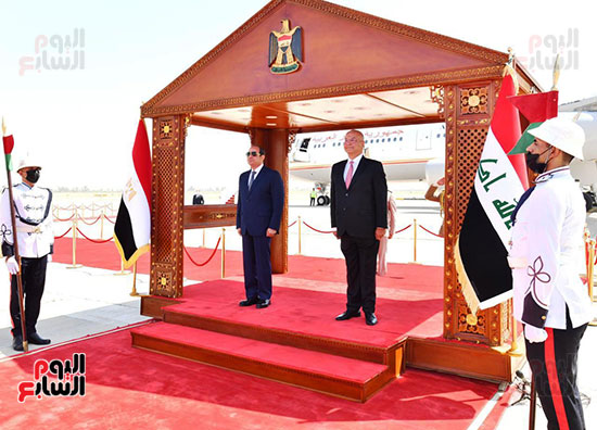 استقبال رسمي للرئيس السيسى في العراق (11)