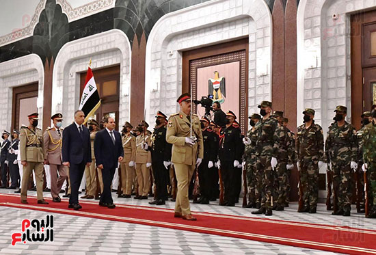 استقبال رسمي للرئيس السيسى في العراق (4)