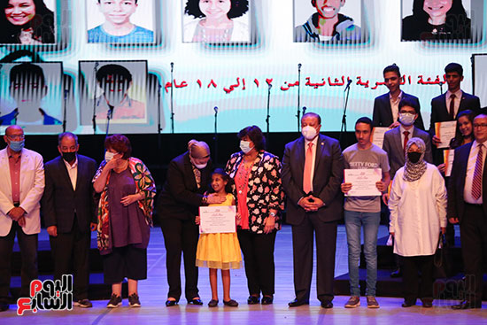 وزيرة الثقافة تعلن أسماء الفائزين بجائزة الدولة للمبدع الصغير (34)