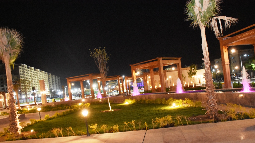 حديقة بلازا درة النيل مساء