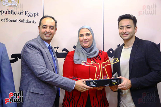 وزيرة التضامن تكرم المتحدة للخدمات الإعلامية (4)