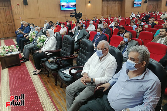 مؤتمر-إعادة-تشغيل-مطار-بورسعيد