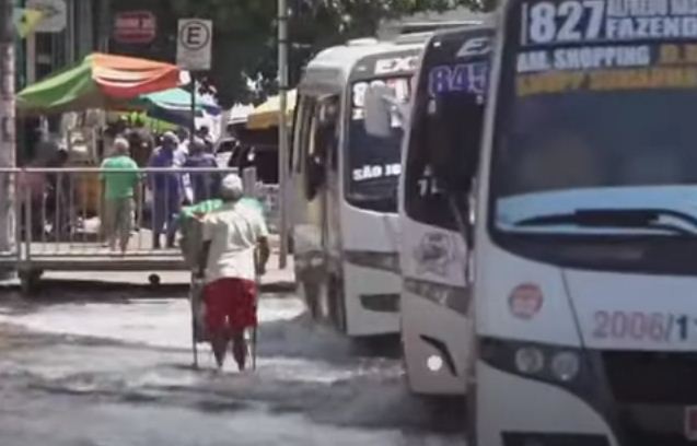 المعاناة فى شوارع مدينة البرازيل