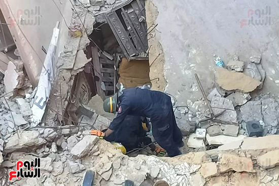 الحماية المدنية بمكان الانهيار