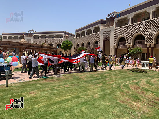 الاعلام-المصرية-باحتفالات-الفنادق-بثورة-30-يونيو