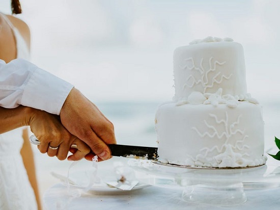 كعكة حفل الزفاف