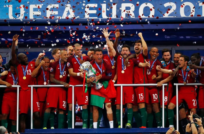 البرتغال بطل يورو 2016