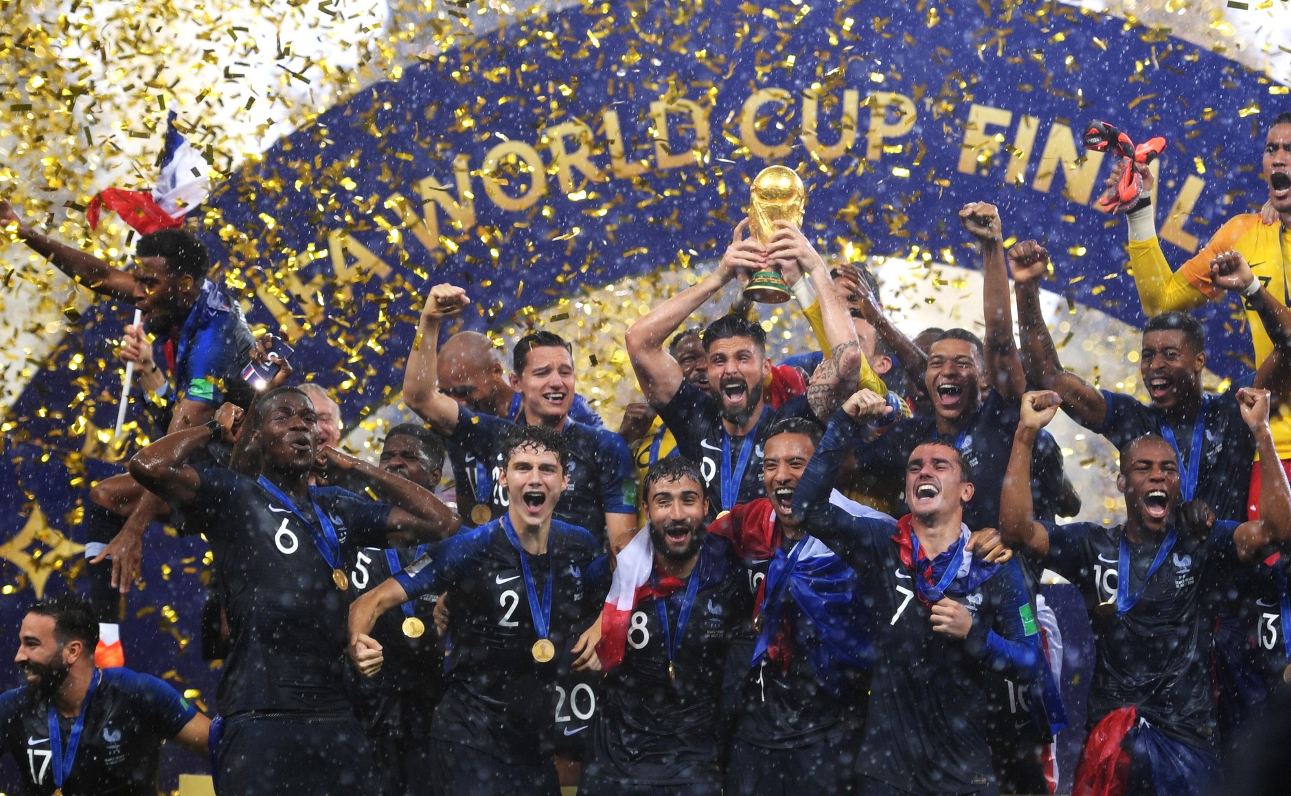فرنسا بطل كأس العالم