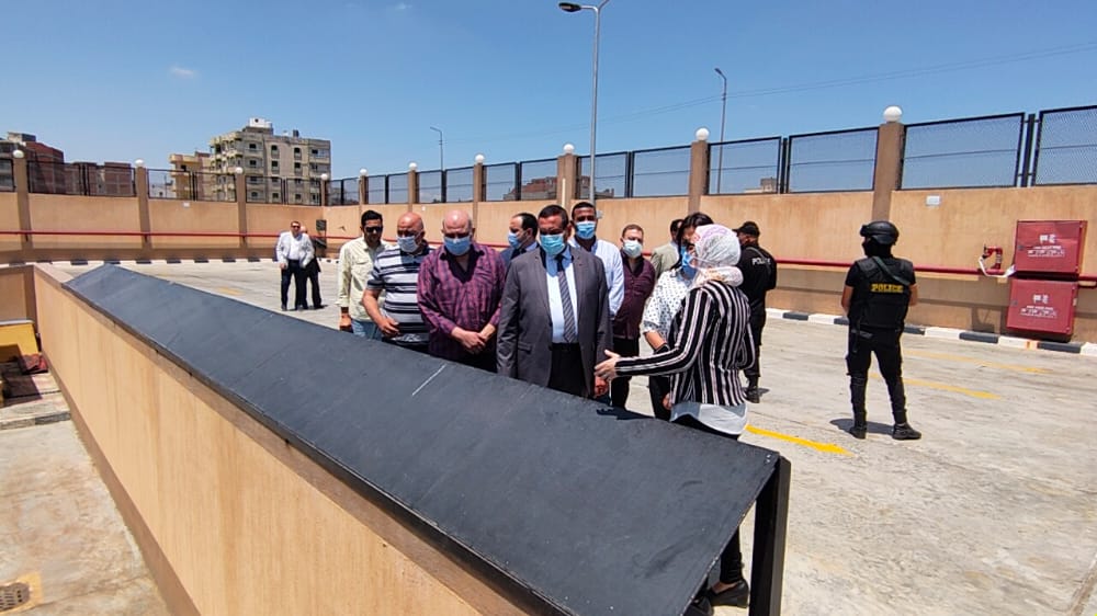 جولة محافظ البحيرة بالمحطة الوسيطة لتجميع القامة جولة محافظ البحيرة بالمحطة الوسيطة لتجميع القامة