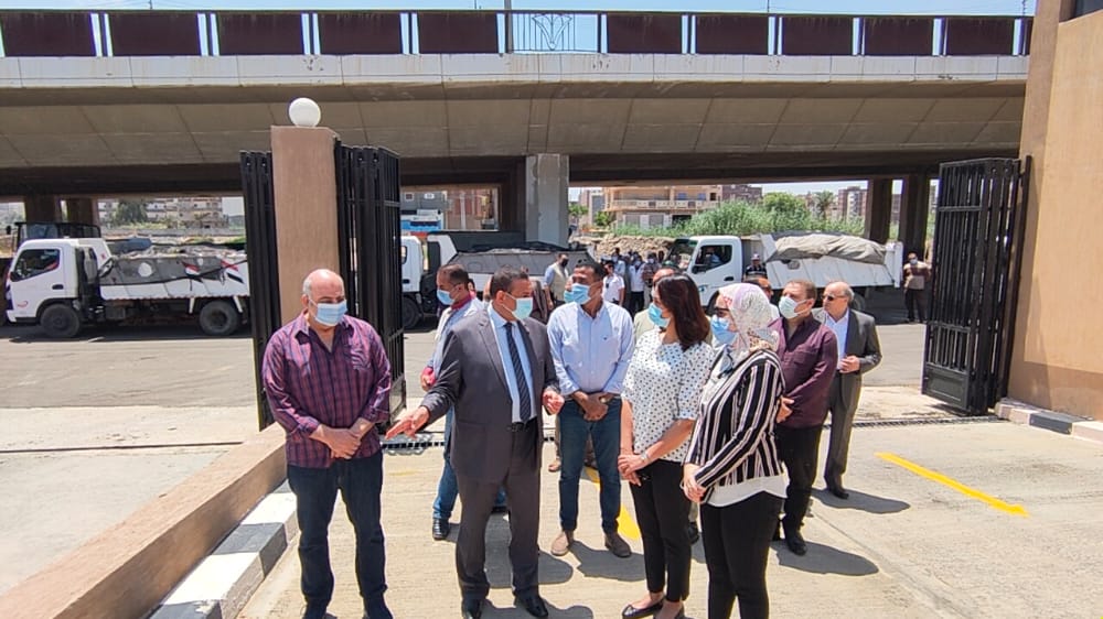 محافظ البحيرة يتفقد المحطة الوسيطة لتجميع القامة بدهشور محافظ البحيرة يتفقد المحطة الوسيطة لتجميع القامة بدهشور