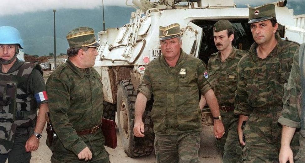 القائد العسكري السابق لجيش صرب البوسنة راتكو ملاديتش