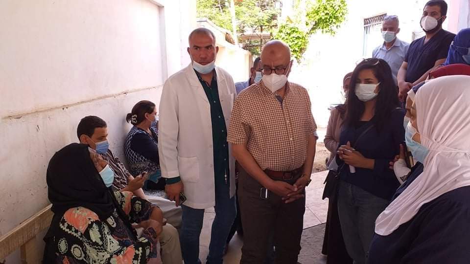 جولة وكيل وزارة الصخة على مستشفى الحميات