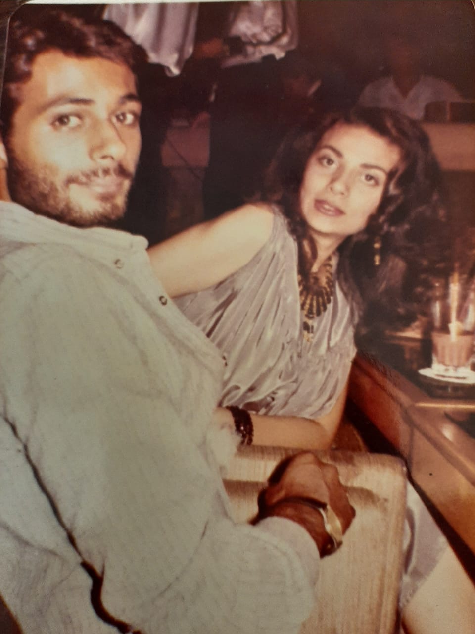 عبد الله محمود و زوجته (2)