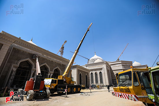 القاعات الرئيسيه داخل مركز مصر الثقافى الاسلامى