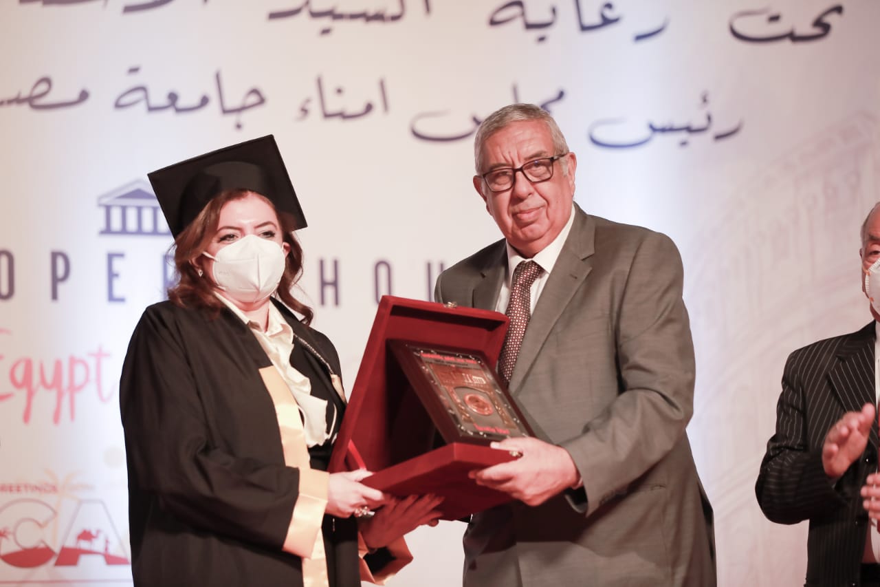 تخريج طلاب الزمالة بكلية طب الأسنان جامعة مصر للعلوم والتكنولوجيا (3)
