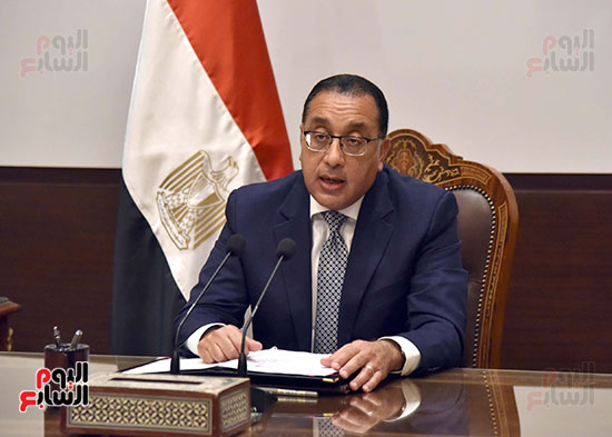 رئيس الوزراء يلقى كلمة مسجلة فى حفل تأبين الدكتور كمال الجنزوري  (2)