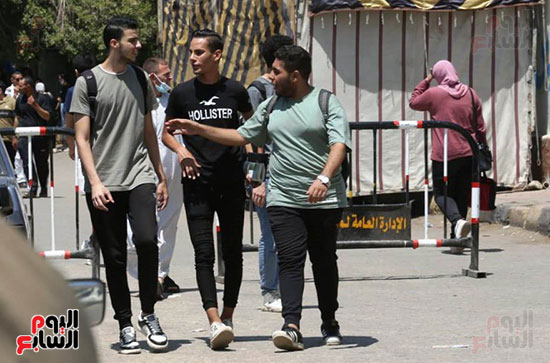 طلاب الثانوية العامة (3)