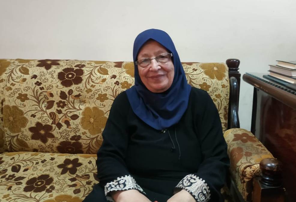 الحاجة سميرة رجب 84 عاما وتمحو اميتها