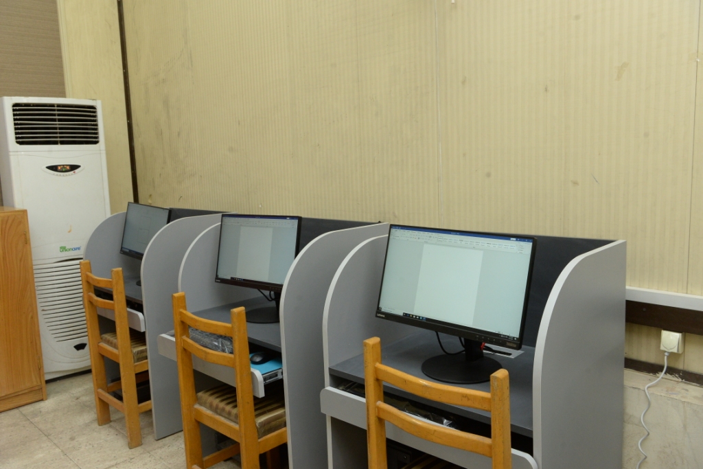افتتاح معمل حاسب الى بجامعة اسيوط