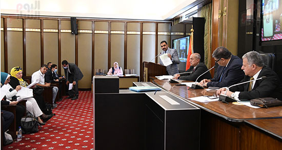 أجتماع لجنة الصحة بمجلس النواب برئاسة الدكتور أشرف حاتم (2)