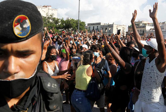 مظاهرات كوبا (9)