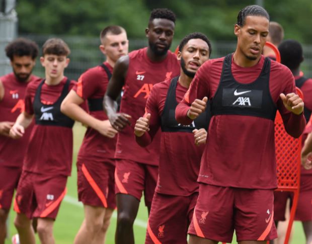 فان دايك وجوميز