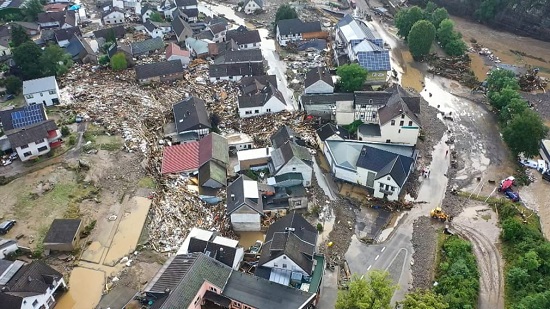 فيضان نهر أهر في قرية إيفل بألمانيا