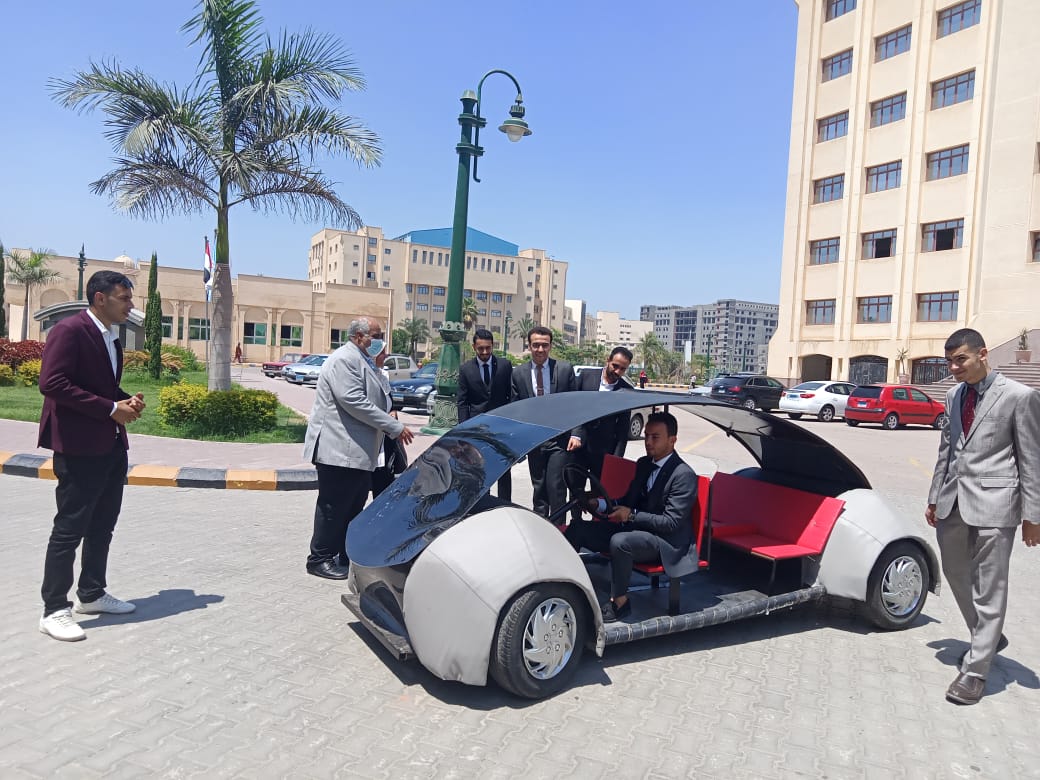 سيارة بالطاقة الكهربائية والشمسية مشروع كلية الهندسة جامعة كفر الشيخ