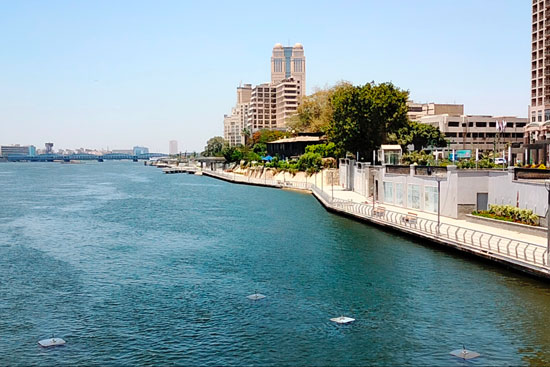 مشروع ممشى أهل مصر يحول كورنيش النيل بالقاهرة  (10)